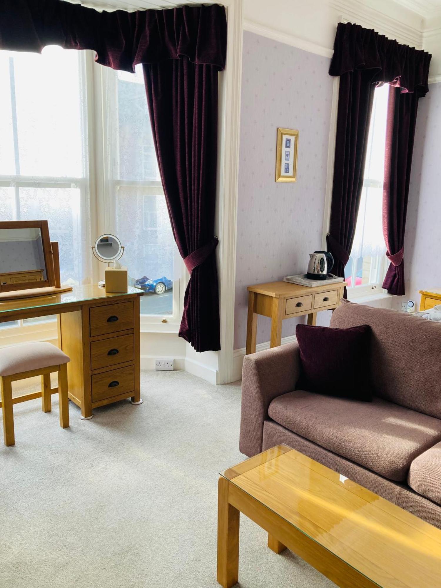 The Pathway Guesthouse Whitby Bagian luar foto