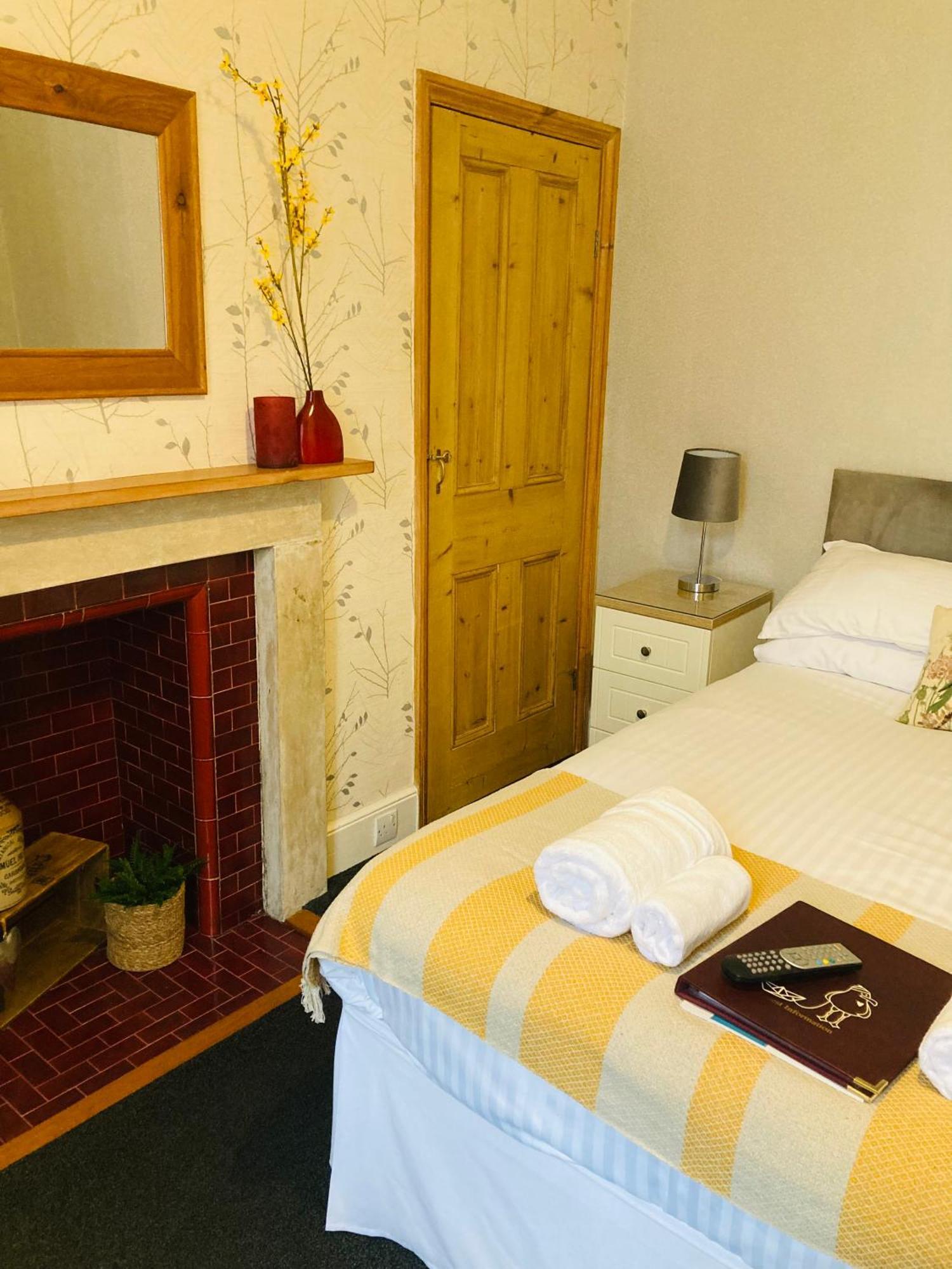 The Pathway Guesthouse Whitby Bagian luar foto